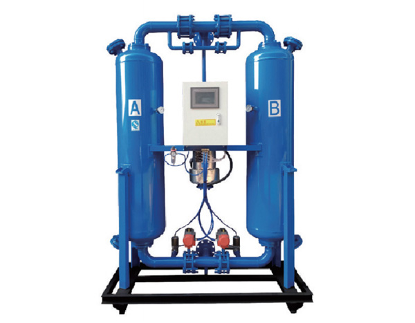 Desiccant air dryer